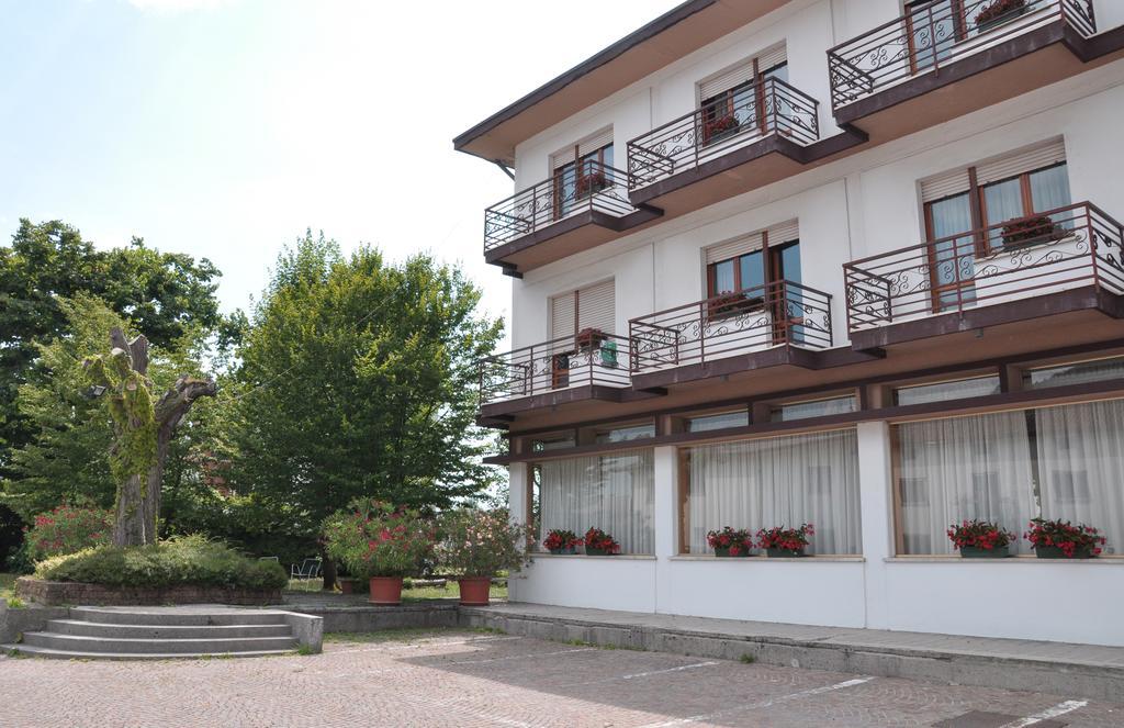 Albergo Ristorante Cima I Pra' Ponte nellʼAlpi Exteriér fotografie